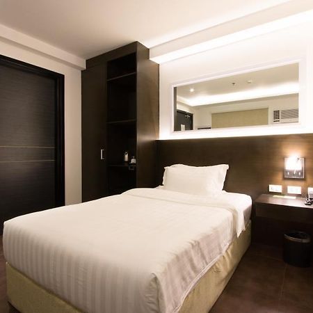 Tabaco Hotel Fina מראה חיצוני תמונה